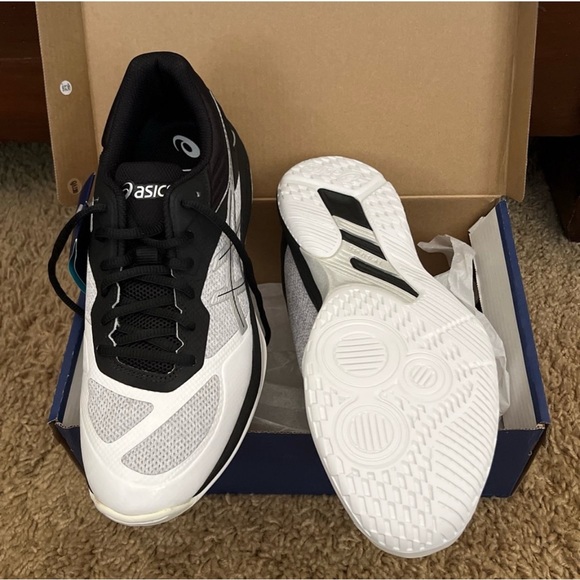 🩵💙🩵💙GREAT DEAL 💙🩵💙🩵NWT Ladies Asics Tennis Shoes - Picture 2 of 2